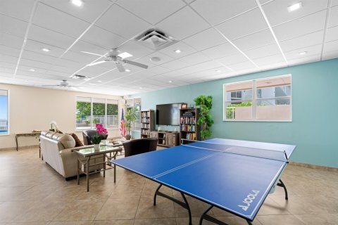 Copropriété à vendre à Hillsboro Beach, Floride: 2 chambres, 92.9 m2 № 2262671 - photo 26
