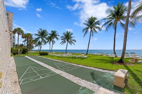 Copropriété à vendre à Hillsboro Beach, Floride: 2 chambres, 92.9 m2 № 2262671 - photo 24