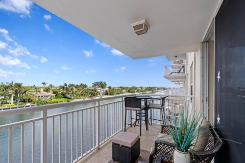Copropriété à vendre à Hillsboro Beach, Floride: 2 chambres, 92.9 m2 № 2262671 - photo 16