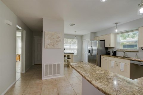 Condominio en venta en Sarasota, Florida, 3 dormitorios, 154.96 m2 № 1916272 - foto 13
