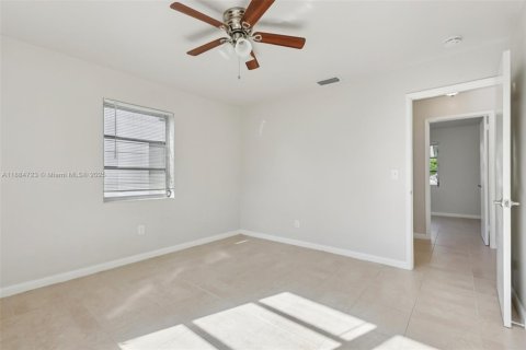 Casa en venta en Lake Worth, Florida, 2 dormitorios, 85.47 m2 № 1942565 - foto 29