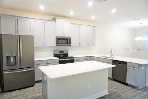Adosado en alquiler en Orlando, Florida, 3 dormitorios, 150.5 m2 № 1877084 - foto 3