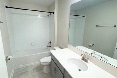Adosado en alquiler en Orlando, Florida, 3 dormitorios, 150.5 m2 № 1877084 - foto 18