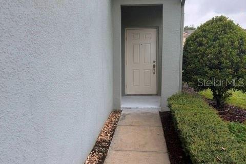 Townhouse in Orlando, Florida 3 bedrooms, 153.2 sq.m. № 2412558 - photo 2