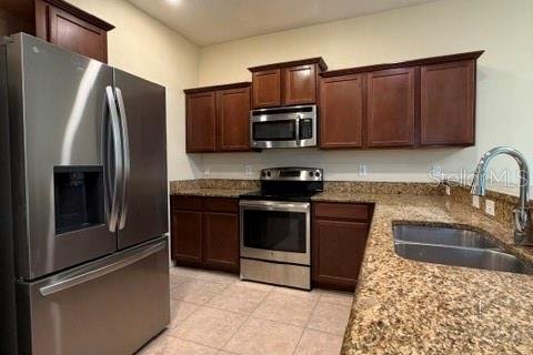 Townhouse in Orlando, Florida 3 bedrooms, 153.2 sq.m. № 2412558 - photo 9
