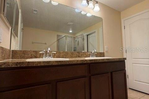Townhouse in Orlando, Florida 3 bedrooms, 153.2 sq.m. № 2412558 - photo 24