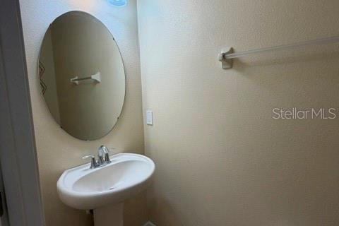 Townhouse in Orlando, Florida 3 bedrooms, 153.2 sq.m. № 2412558 - photo 11