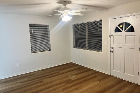 Apartamento en alquiler en Lakeland, Florida, 2 dormitorios, 65.03 m2 № 1839793 - foto 10