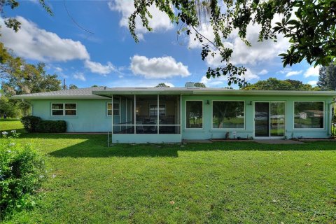 Villa ou maison à vendre à Indian lake estates, Floride: 2 chambres, 154.22 m2 № 1909491 - photo 29