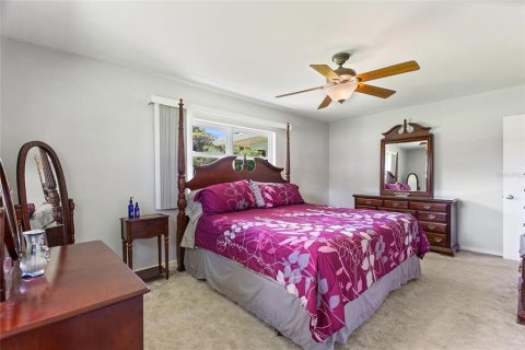 Villa ou maison à vendre à Indian lake estates, Floride: 2 chambres, 154.22 m2 № 1909491 - photo 16