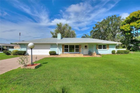 Villa ou maison à vendre à Indian lake estates, Floride: 2 chambres, 154.22 m2 № 1909491 - photo 1