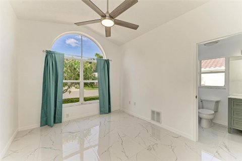 Villa ou maison à vendre à Sarasota, Floride: 3 chambres, 137.96 m2 № 1780198 - photo 23