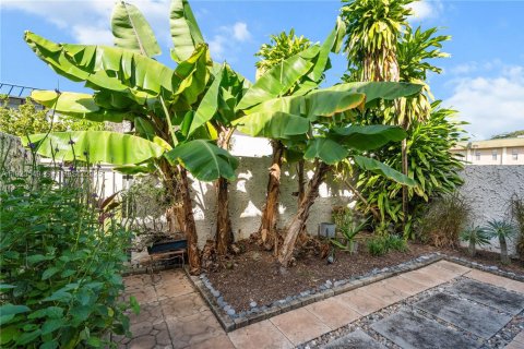 Купить таунхаус в Холливуд, Флорида 3 спальни, 170.01м2, № 1987123 - фото 17