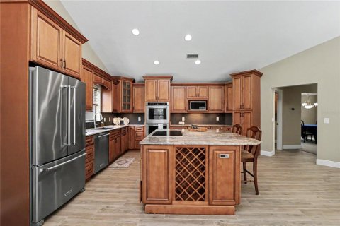 House in Ocala, Florida 3 bedrooms, 254.46 sq.m. № 2092192 - photo 29