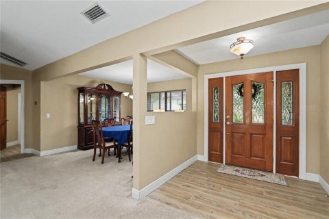 House in Ocala, Florida 3 bedrooms, 254.46 sq.m. № 2092192 - photo 14