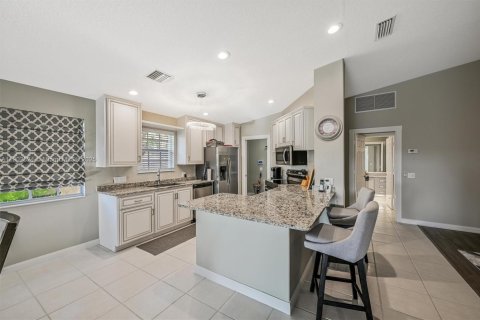 Villa ou maison à vendre à Port St. Lucie, Floride: 2 chambres, 156.08 m2 № 1954711 - photo 29