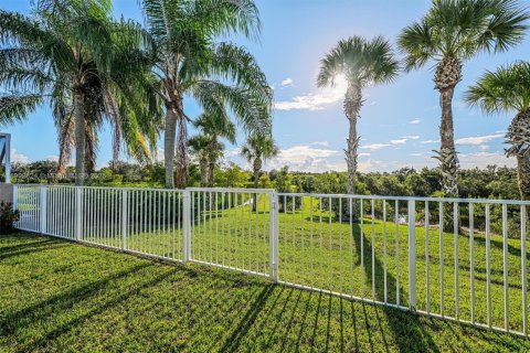 Villa ou maison à vendre à Port St. Lucie, Floride: 2 chambres, 156.08 m2 № 1954711 - photo 12
