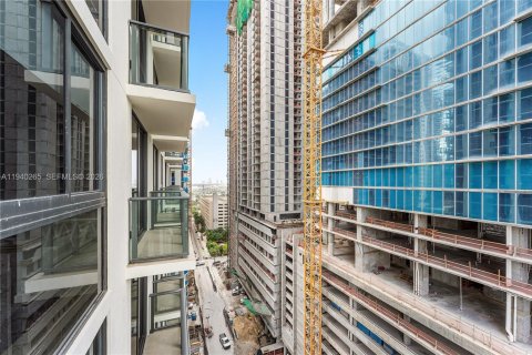 Immobilier commercial à louer à Miami, Floride: 32.52 m2 № 1997221 - photo 17