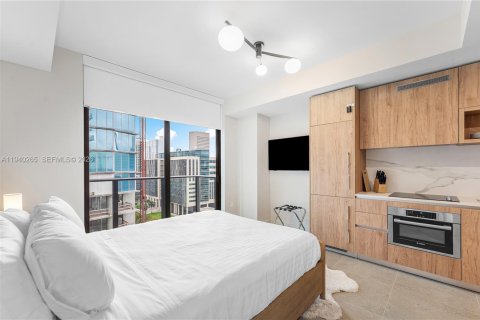 Immobilier commercial à louer à Miami, Floride: 32.52 m2 № 1997221 - photo 9