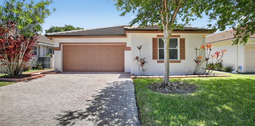 Villa ou maison à Plantation, Floride 4 chambres, 170.94 m2 № 1845983