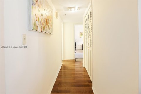 Condominio en venta en Hollywood, Florida, 2 dormitorios, 108.14 m2 № 1967116 - foto 7