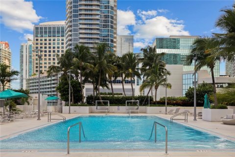 Condominio en venta en Miami, Florida, 1 dormitorio, 65.4 m2 № 1840938 - foto 17