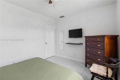House in Tamarac, Florida 2 bedrooms, 124.67 sq.m. № 1825563 - photo 26