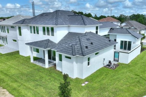 House in Davenport, Florida 4 bedrooms, 287.63 sq.m. № 1355860 - photo 5