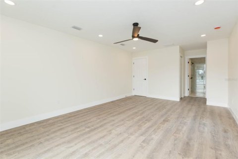 House in Riverview, Florida 3 bedrooms, 148.27 sq.m. № 1735489 - photo 21