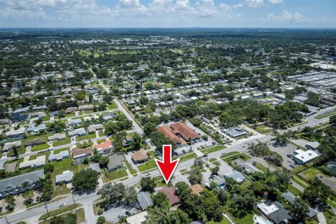 Купить коммерческую недвижимость в Ларго, Флорида 189.8м2, № 2313030 - фото 8