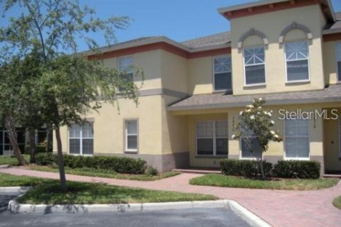 Townhouse in Saint Petersburg, Florida 2 bedrooms, 142.88 sq.m. № 2237290
