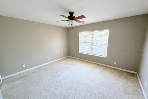 Townhouse in Saint Petersburg, Florida 2 bedrooms, 142.88 sq.m. № 2237290 - photo 9