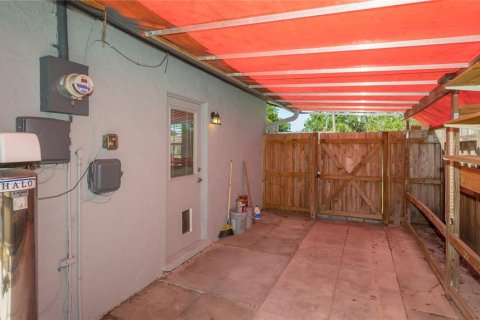 Casa en alquiler en Sarasota, Florida, 3 dormitorios, 137.31 m2 № 1795263 - foto 14