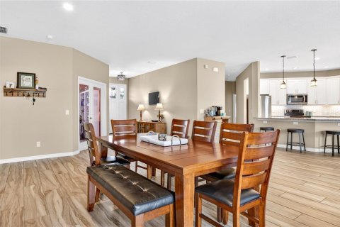 Villa ou maison à vendre à Grand Island, Floride: 4 chambres, 261.71 m2 № 2141700 - photo 17