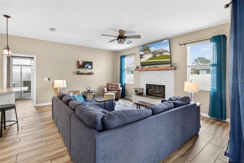 Villa ou maison à vendre à Grand Island, Floride: 4 chambres, 261.71 m2 № 2141700 - photo 8