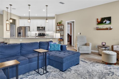 Villa ou maison à vendre à Grand Island, Floride: 4 chambres, 261.71 m2 № 2141700 - photo 19