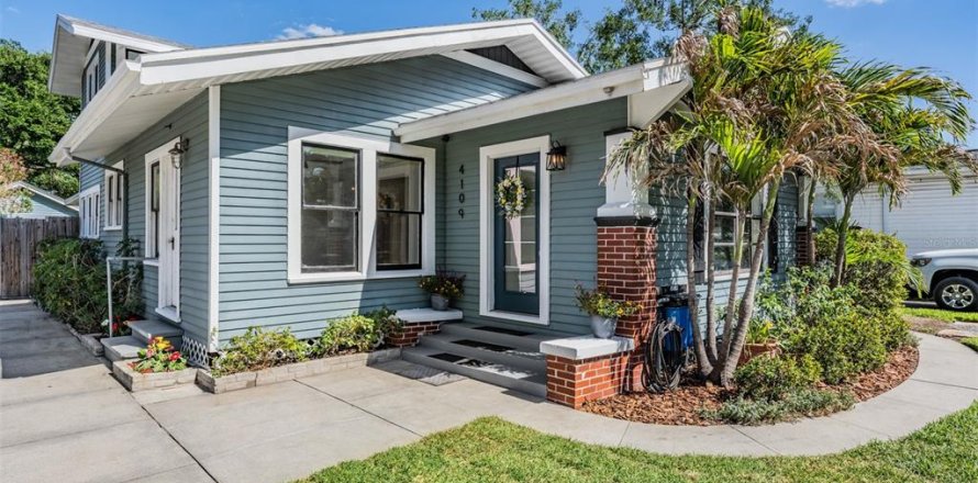 Casa en Tampa, Florida 5 dormitorios, 188.78 m2 № 2227477