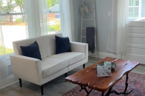 Casa en venta en Tampa, Florida, 5 dormitorios, 188.78 m2 № 2227477 - foto 21