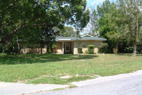 Casa en alquiler en Ocala, Florida, 2 dormitorios, 118.91 m2 № 1796066 - foto 1