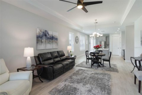 House in Poinciana, Florida 2 bedrooms, 127 sq.m. № 1723338 - photo 17