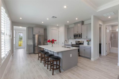 House in Poinciana, Florida 2 bedrooms, 127 sq.m. № 1723338 - photo 9