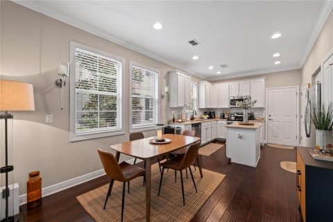 Townhouse in Oldsmar, Florida 3 bedrooms, 119.66 sq.m. № 1914252 - photo 14