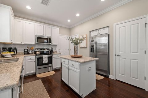 Townhouse in Oldsmar, Florida 3 bedrooms, 119.66 sq.m. № 1914252 - photo 17