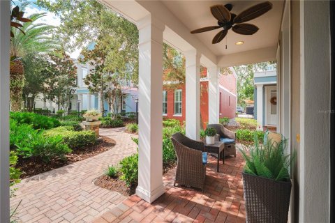 Townhouse in Oldsmar, Florida 3 bedrooms, 119.66 sq.m. № 1914252 - photo 9