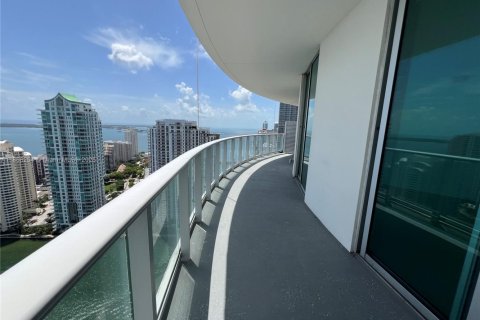 Condominio en alquiler en Miami, Florida, 2 dormitorios, 101.36 m2 № 1895508 - foto 14