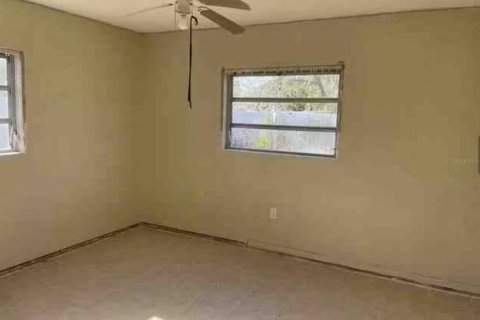 House in Ruskin, Florida 3 bedrooms, 153.94 sq.m. № 2227784 - photo 9