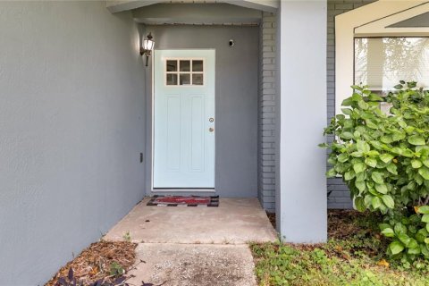 House in Orlando, Florida 4 bedrooms, 196.58 sq.m. № 1449987 - photo 5