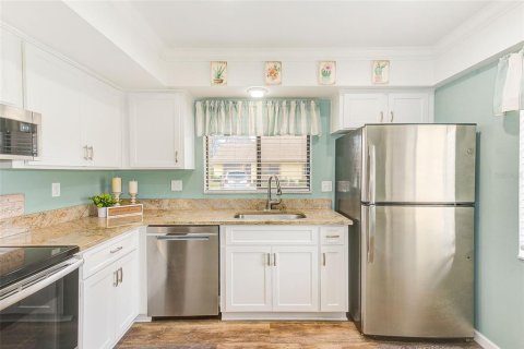 Casa en venta en Clearwater, Florida, 2 dormitorios, 91.04 m2 № 1637538 - foto 14
