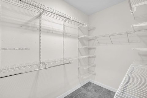 Villa ou maison à vendre à Miami, Floride: 3 chambres, 171.31 m2 № 1823417 - photo 22