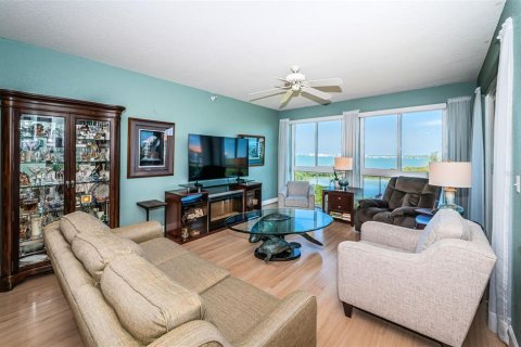Condominio en venta en Saint Petersburg, Florida, 3 dormitorios, 154.22 m2 № 1590293 - foto 16